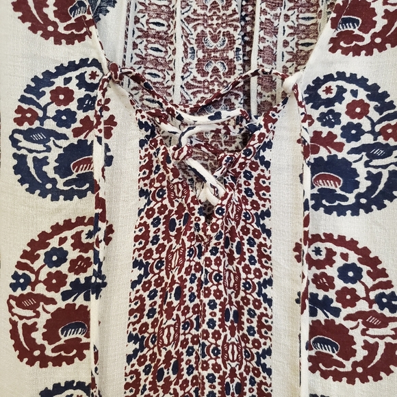 LUCKY BRAND ll Lightweight Paisley Print Top - Picture 3 of 4